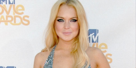 Kembali ke dunia musik! Lindsay Lohan bikin musik Dance?