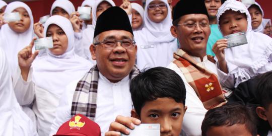 Kecurangan lelang kepsek, Ahok pastikan copot Kadisdik