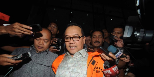tersandung tiga kasus korupsi rev3