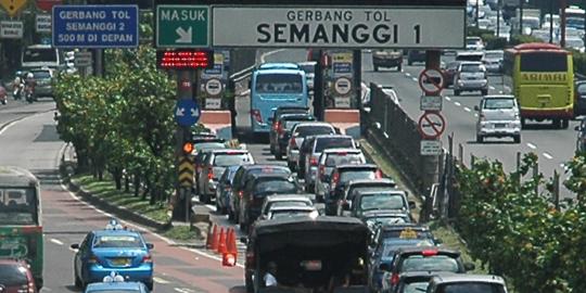 Besok, pengendara bisa keluar di pintu Tol Tebet & Tegal Parang