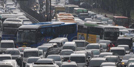 Pengusaha Jepang keluhkan macet, Hatta beralibi ekonomi tumbuh