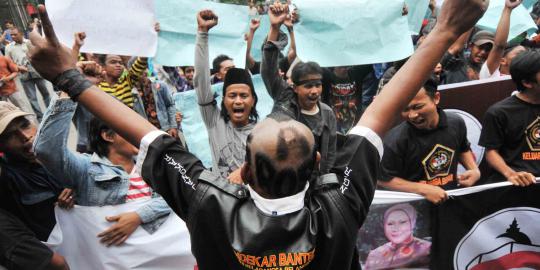 Derita rakyat Banten dibodohi dan dimobilisasi politikus
