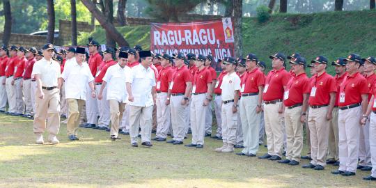 Berkunjung ke Blitar, Prabowo ziarah ke makam Bung Karno