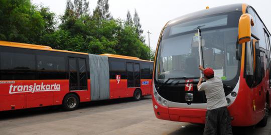 Ahok mau bus di Jakarta dikawal layaknya pejabat