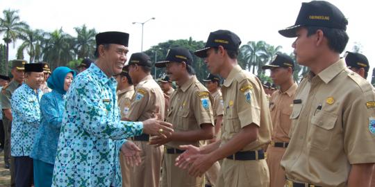 Pemerintah minta CPNS hasil tes 2013 pro dunia usaha