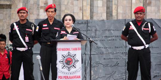 Tak mau Mega nyapres, muncul gerakan PDIP Pro Jokowi