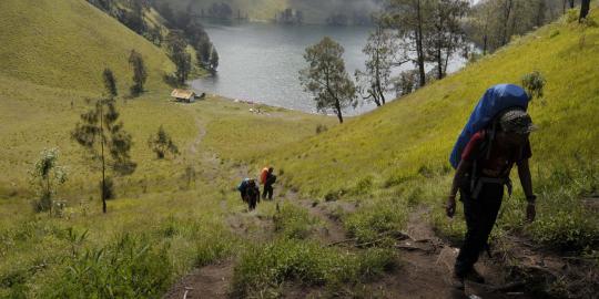 Endang pendaki senior yang gagal mendaki Semeru ke-3 kali