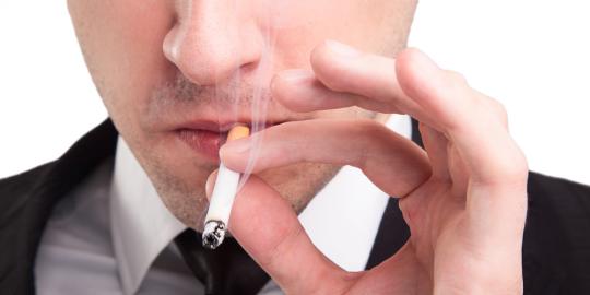 Ketahui efek mengerikan rokok pada penderita diabetes!