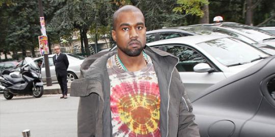 Berhenti berkata kotor, janji Kanye West di tahun 2014