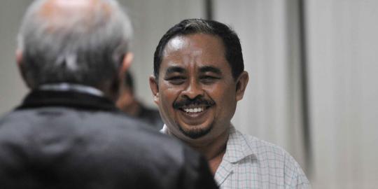 Darin Mumtazah jenguk Luthfi Hasan di tahanan KPK