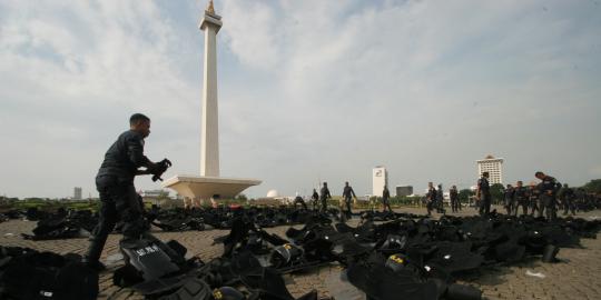 3.000 Personel Satpol PP amankan malam Tahun Baru di Monas-HI