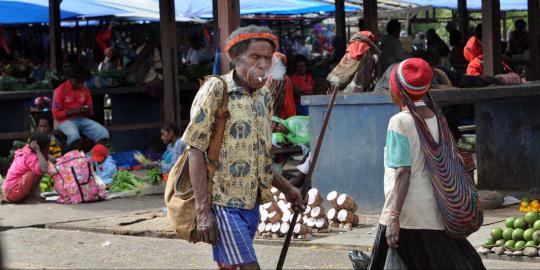 Jumlah orang miskin di Maluku-Papua terbanyak di Indonesia