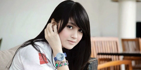 di sosial media rev4