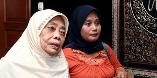 Sembuh, Mpok Nori bisa lari-lari di Mekkah  merdeka.com
