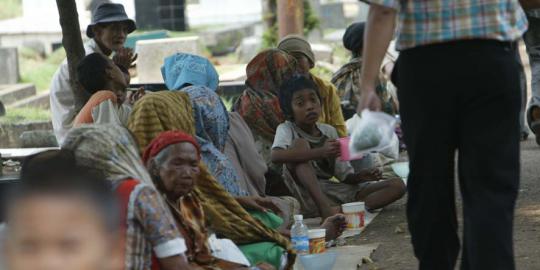Mengaku cari makan, pengemis di Jakarta ogah dikasih makanan