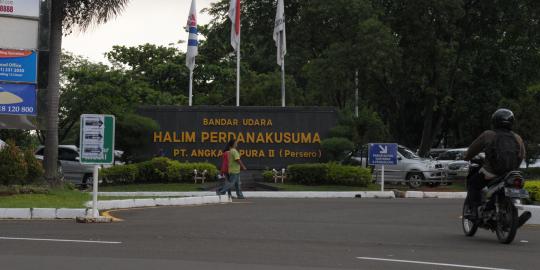 Dahlan maklum jika pengalihan penerbangan ke Bandara Halim molor