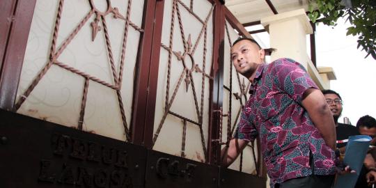 Mangkir dari panggilan, penyidik KPK datangi rumah Anas