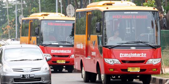 Bus Kota Terintegrasi Busway beroperasi bulan depan