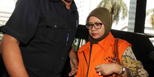 Jaksa KPK dakwa Chairun Nisa jadi perantara suap ke Akil Mochtar