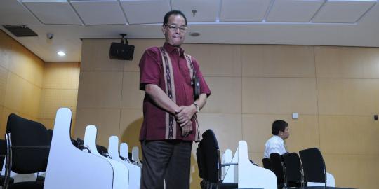 Usai sidang, Hambit Bintih berdalih terpaksa suap Akil