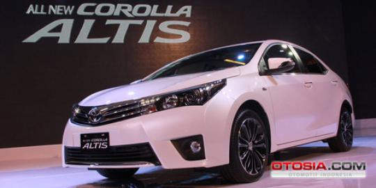 Toyota suguhkan dua varian All-New Altis