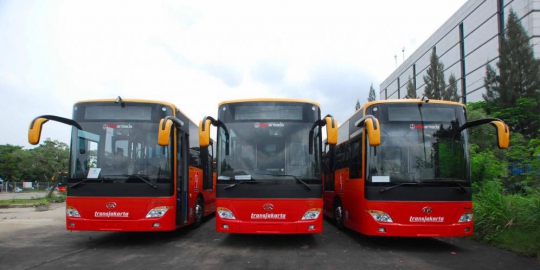 pembelian ribuan bus tergesa gesa rev1