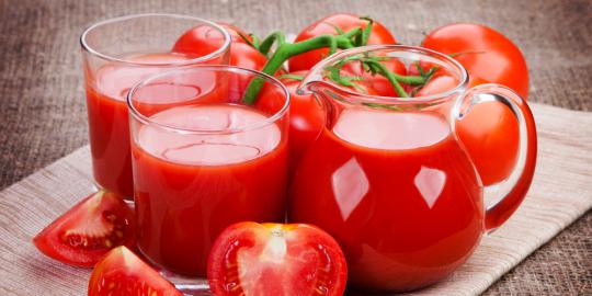7 Manfaat jus tomat untuk kesehatan
