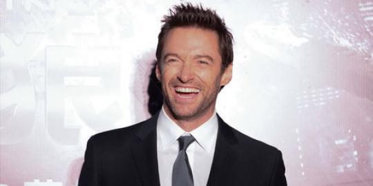 Hugh Jackman pamer gaya rambut baru di film Chappie