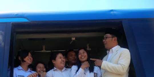 sekolah gratis rev3