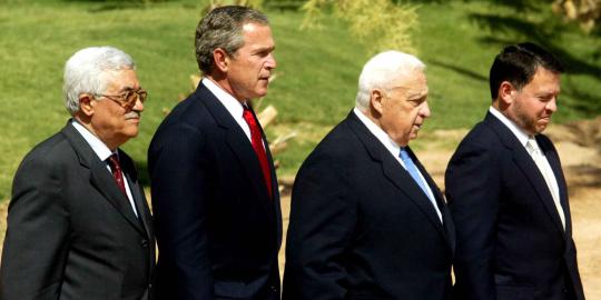 Ariel Sharon pernah berkunjung ke Masjid Al-Aqsa