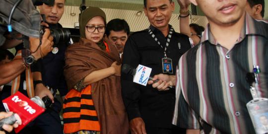 Chairun Nisa berdalih tidak bantu antar duit suap Akil