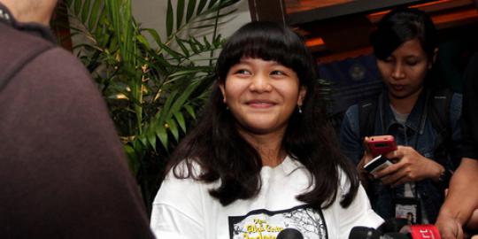  Amel  Carla  Aku benci banjir soalnya banyak kecoa 