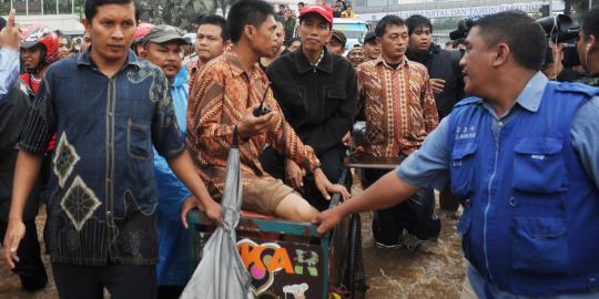 Jokowi yang tak siap hadapi banjir
