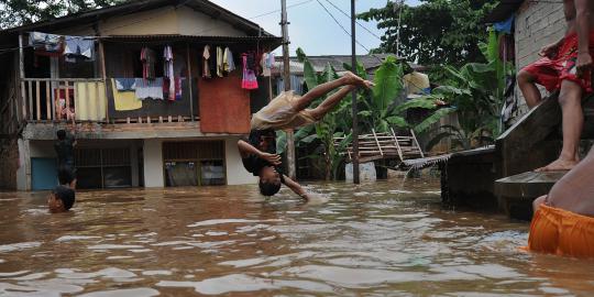 Banjir Manado parah, 200 Rumah terendam 1-2,5 Meter