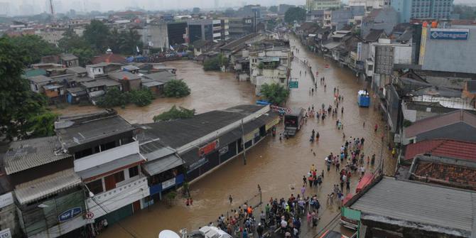Jakarta banjir Ahok setuju wacana pindah ibu kota ke 
