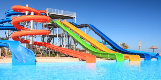 Tinggi water slide ini melebihi Niagara dan Patung Liberty