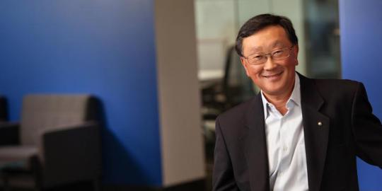 Bahkan mantan bos Apple juga puji CEO BlackBerry