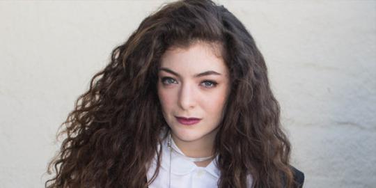 Sukses bermusik di usia muda, Lorde bagikan rahasianya!