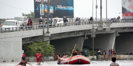 kolong jembatan rev2
