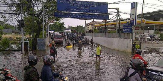 Banjir, Samsat Daan Mogot tak beroperasi