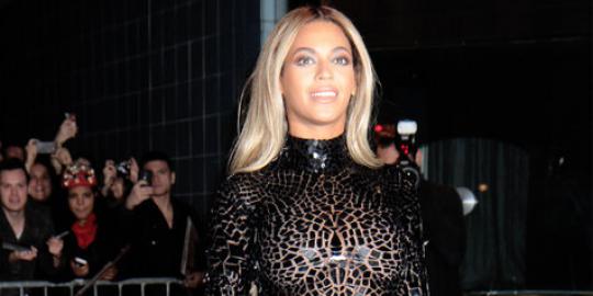 Beyonce - Paul McCartney meriahkan ultah Michele Obama