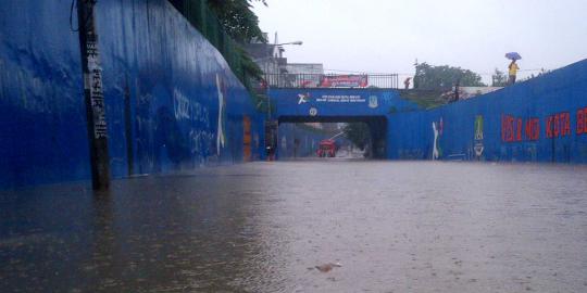 Banjir parah, Jalur Pantura masih lumpuh