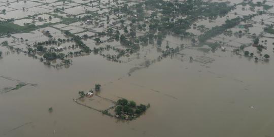 Korban banjir di Subang mengungsi ke masjid dan sekolah