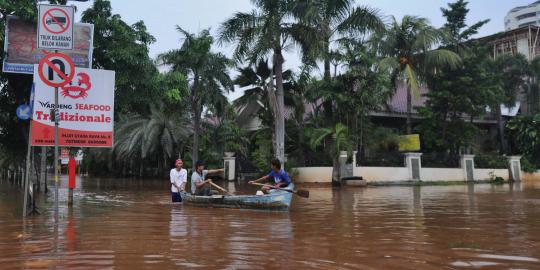 PLN belum hitung kerugian gara-gara banjir