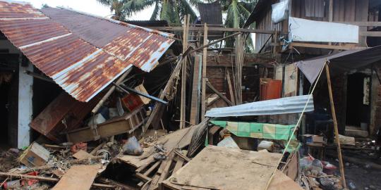 Dampak akibat banjir bandang menerjang Manado