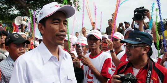 Jokowi ancam copot kasudin yang kerja lambat