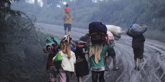 SBY perintahkan Suswono hitung kerugian petani Sinabung