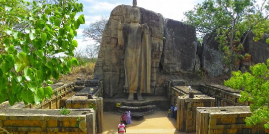 avukana kekirawa sri lanka rev2