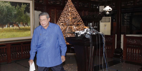 di pilpres 2009 sby teleponan dengan jk rev2