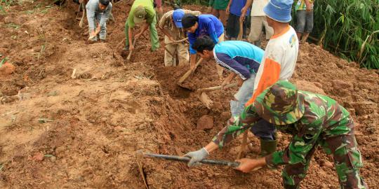 Musibah longsor di Gunung Rahtawu Kudus, 12 Orang tewas